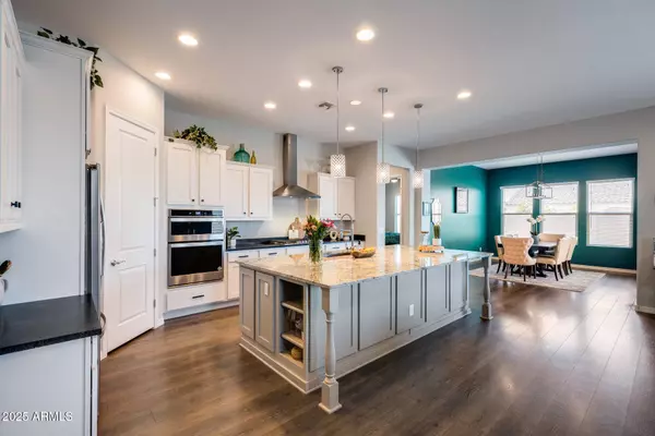 9723 W PATRICK Lane, Peoria, AZ 85383