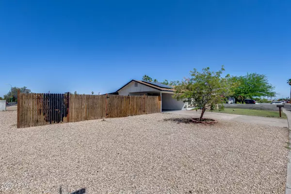 5504 N 69TH Avenue, Glendale, AZ 85303