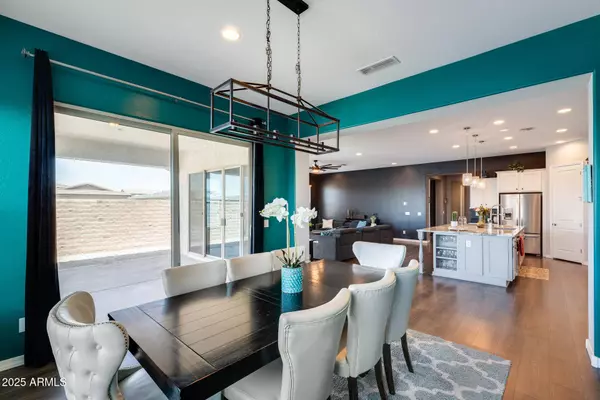 9723 W PATRICK Lane, Peoria, AZ 85383