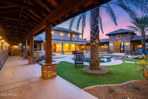 13857 E HAWKNEST Road, Scottsdale, AZ 85262