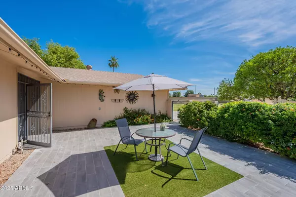 10644 W CAMPANA Drive, Sun City, AZ 85351