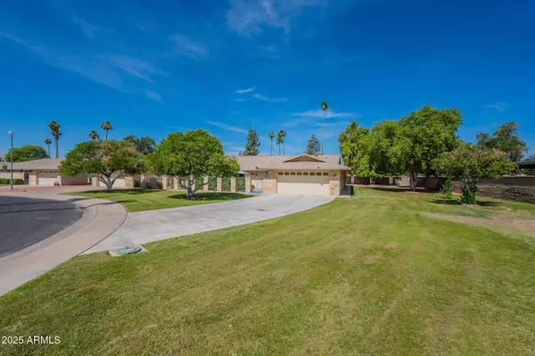 10644 W CAMPANA Drive, Sun City, AZ 85351