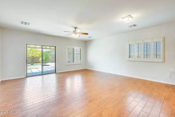 38125 W SANTA CLARA Avenue, Maricopa, AZ 85138