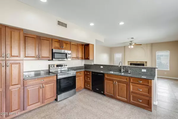 720 W PALO VERDE Street, Gilbert, AZ 85233