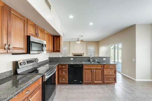 720 W PALO VERDE Street, Gilbert, AZ 85233