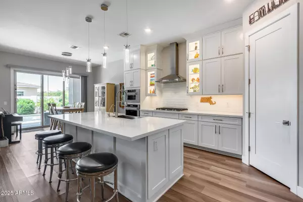 1202 E NOLAN Place, Chandler, AZ 85249