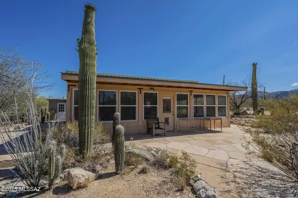 41453 E Cathy Lane, Marana, AZ 85658