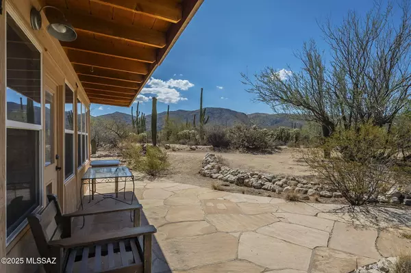 41453 E Cathy Lane, Marana, AZ 85658