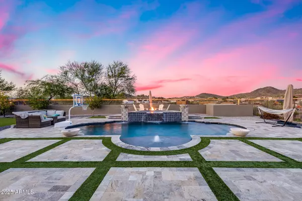 9527 W WHITEHORN Way, Peoria, AZ 85383