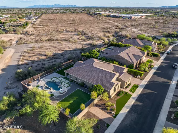 9527 W WHITEHORN Way, Peoria, AZ 85383