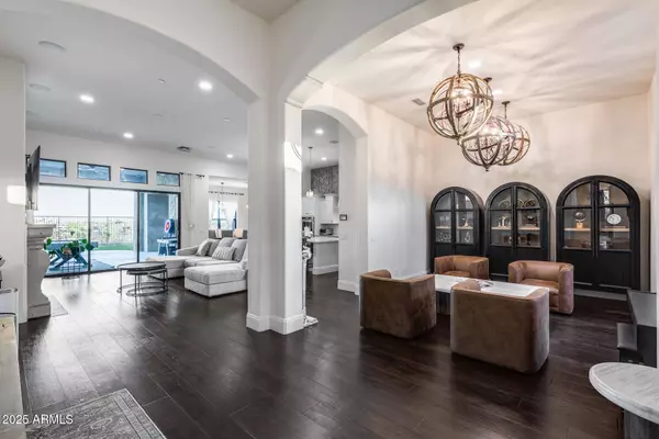 9527 W WHITEHORN Way, Peoria, AZ 85383