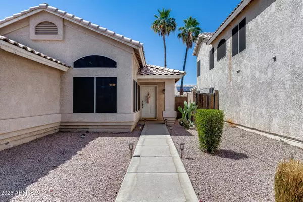 363 W BRUCE Avenue, Gilbert, AZ 85233