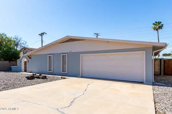 3811 W LOMA Lane, Phoenix, AZ 85051