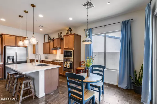 31332 N 137TH Lane, Peoria, AZ 85383