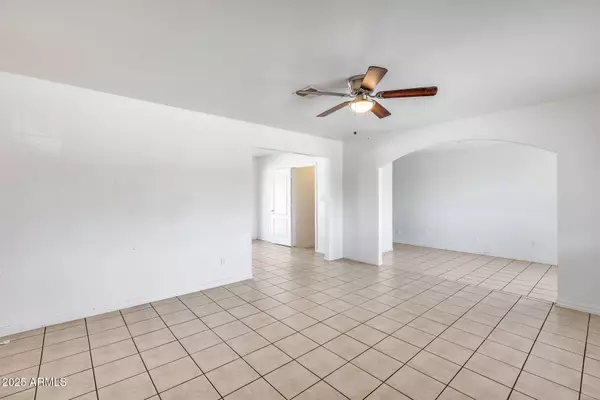 12602 N 38TH Avenue, Phoenix, AZ 85029