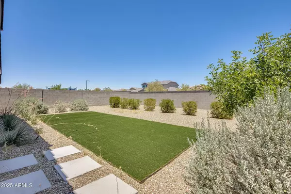 17762 W PARAISO Drive, Surprise, AZ 85387