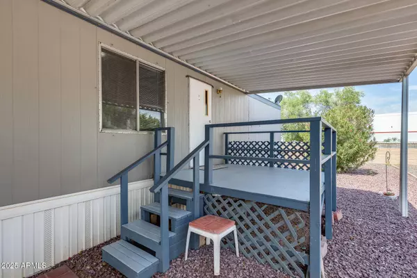 6227 N LITCHFIELD Road #4, Litchfield Park, AZ 85340