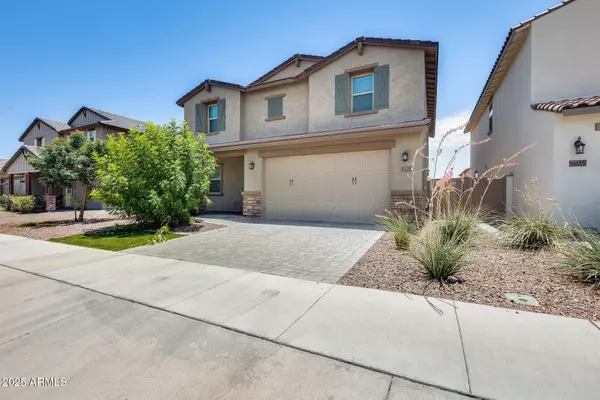 14129 W OLD OAK Lane, Surprise, AZ 85379