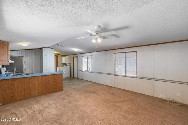 6227 N LITCHFIELD Road #4, Litchfield Park, AZ 85340