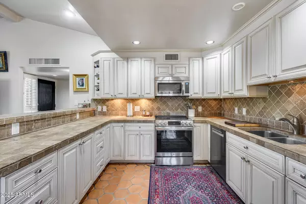 4800 N 68TH Street #223, Scottsdale, AZ 85251