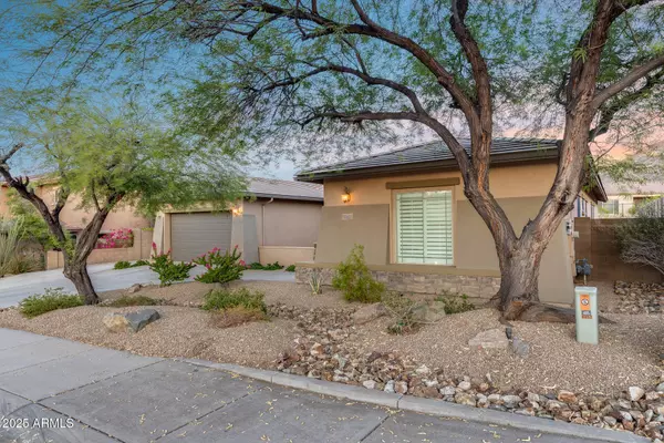 8657 W ROWEL Road, Peoria, AZ 85383