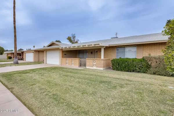 10816 W HATCHER Road, Sun City, AZ 85351