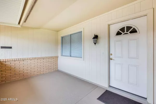 10816 W HATCHER Road, Sun City, AZ 85351