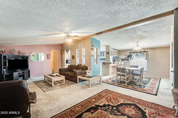 3702 W ABRAHAM Lane, Glendale, AZ 85308