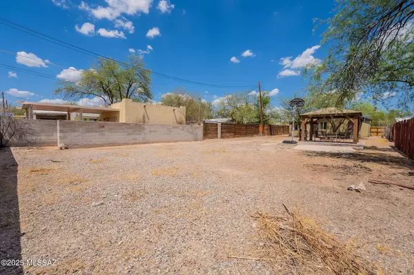 1229 N 4th Avenue, Tucson, AZ 85705