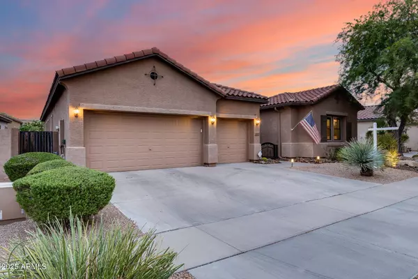 2341 W BRAMBLE BERRY Lane, Phoenix, AZ 85085