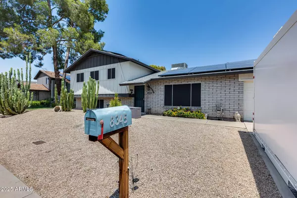 8345 N 50TH Drive, Glendale, AZ 85302