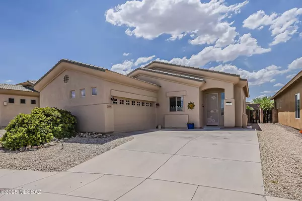 2181 N Avenida Del Polen, Green Valley, AZ 85614