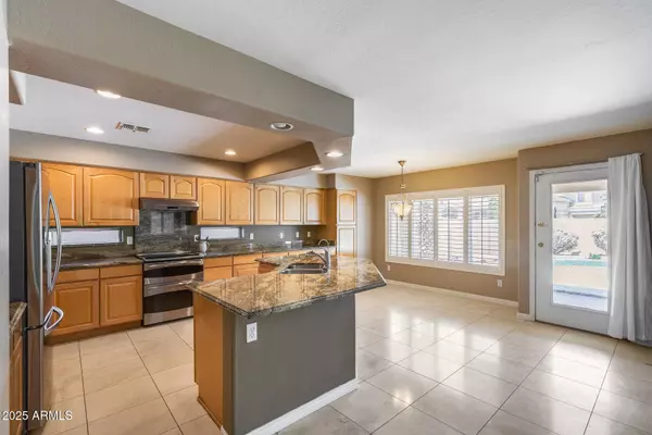 7224 W REMUDA Drive, Peoria, AZ 85383