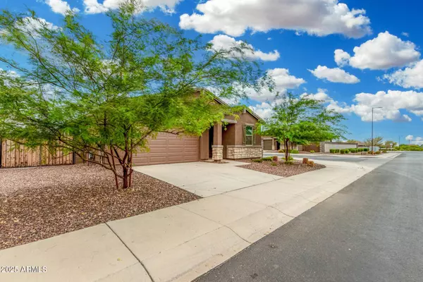 4337 E GALLOP Trail, San Tan Valley, AZ 85140