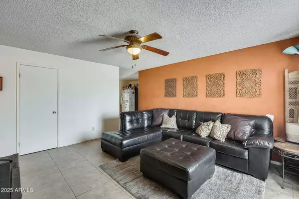 10908 N 88TH Drive, Peoria, AZ 85345