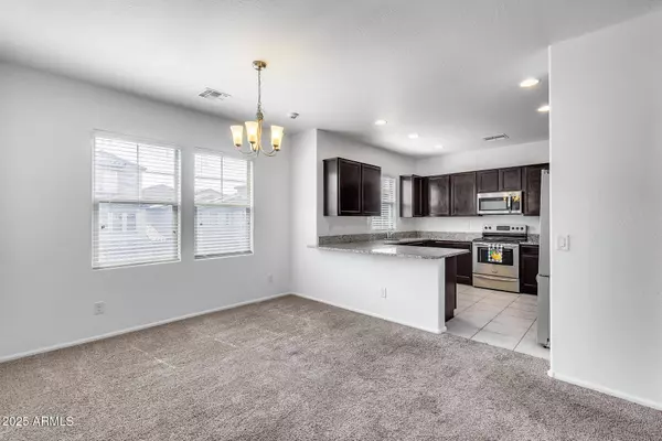 2039 N 77TH Drive, Phoenix, AZ 85035