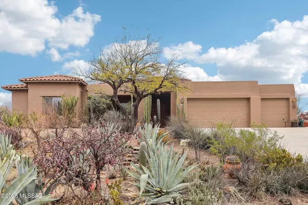 12388 N Washbed Drive, Oro Valley, AZ 85755