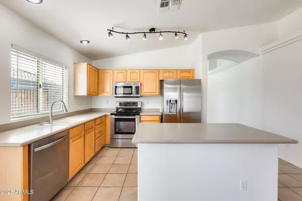 11278 W LILY MCKINLEY Drive, Surprise, AZ 85378