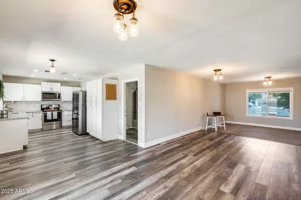 12018 N 41ST Avenue, Phoenix, AZ 85029