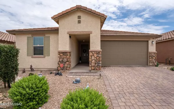 10245 S Wheel Spoke Lane, Vail, AZ 85641