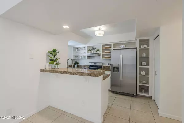 3051 E Winterhaven Drive, Tucson, AZ 85716