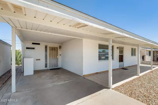 11218 W MONTANA Avenue, Youngtown, AZ 85363