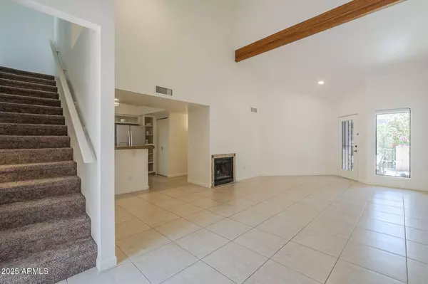 3051 E WINTERHAVEN Drive, Tucson, AZ 85716