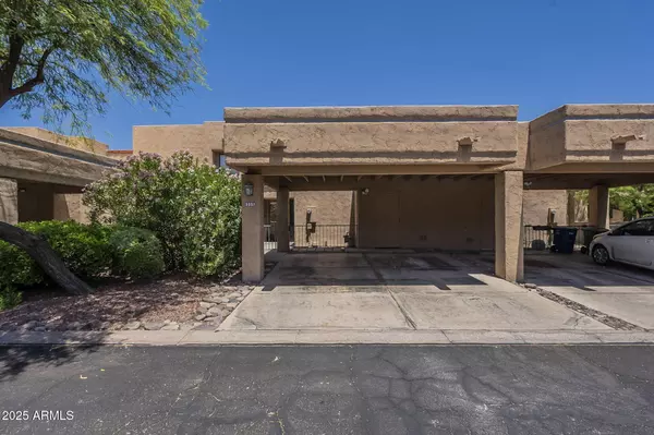 3051 E WINTERHAVEN Drive, Tucson, AZ 85716