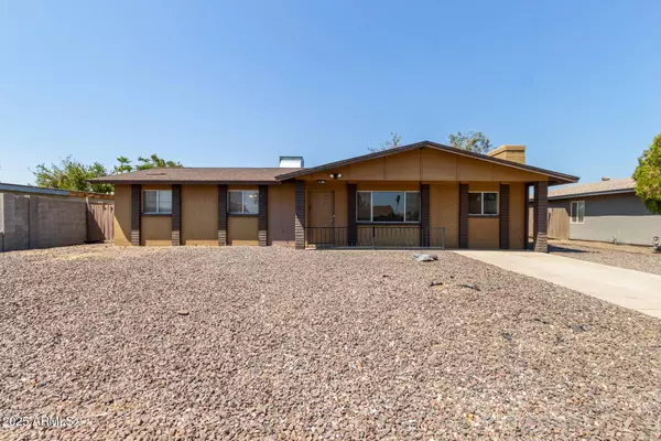 4344 E MICHELLE Drive, Phoenix, AZ 85032