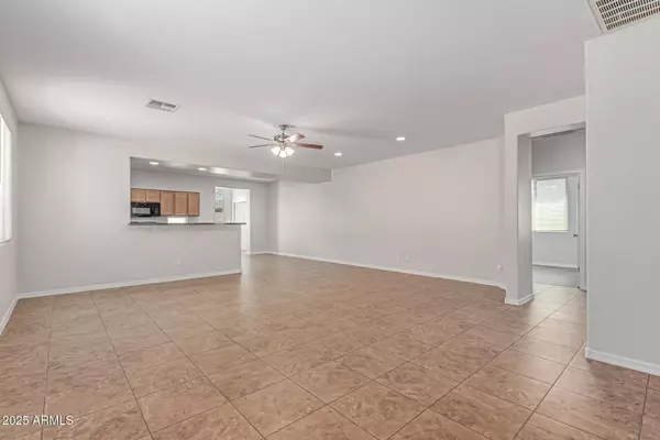 12224 W SAGUARO Lane, El Mirage, AZ 85335