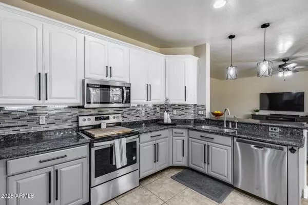 13888 W WILSHIRE Drive, Goodyear, AZ 85395