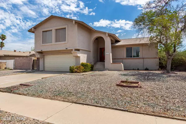 7437 S Via Hermosa, Tucson, AZ 85746