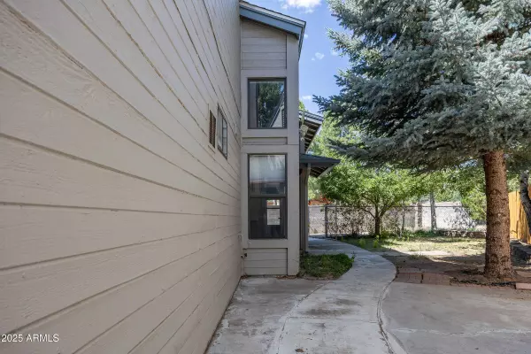 4110 E SPRING MEADOWS Circle, Flagstaff, AZ 86004