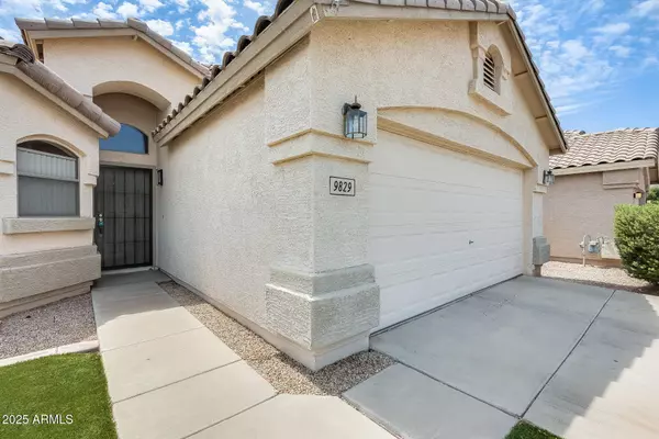 9829 E OSAGE Avenue, Mesa, AZ 85212